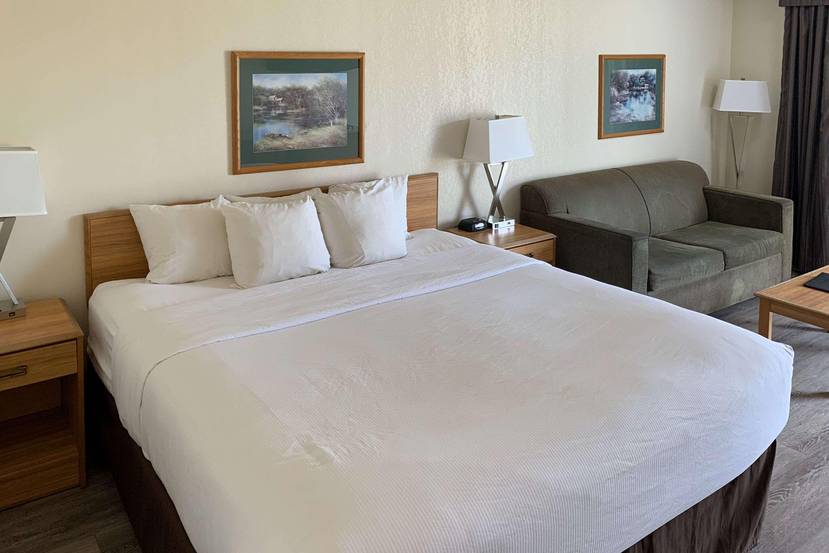 Rodeway Inn Windsor Mill Ngoại thất bức ảnh